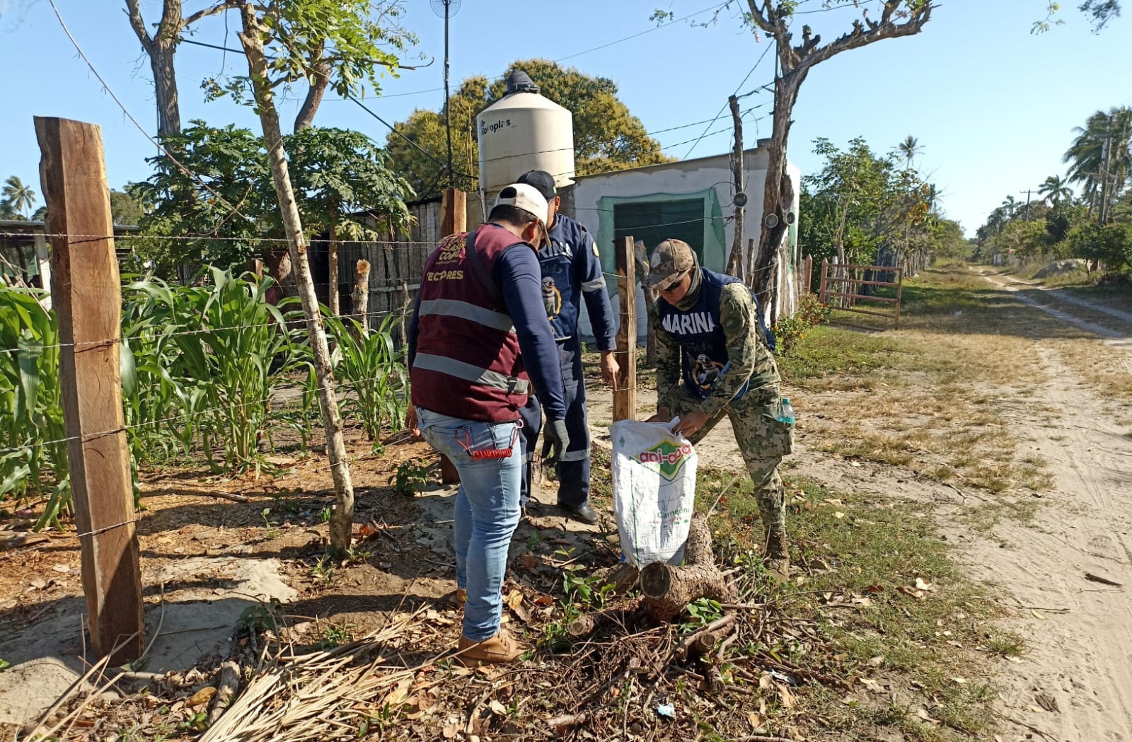 Arranca campaña de descacharrización en Centla