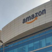 Amazon es bombardeado en Emiratos Árabes afectando una central de datos
