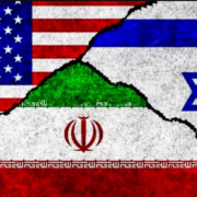 Irán acusa a sus "vecinos" de traición y apoyar al enemigo