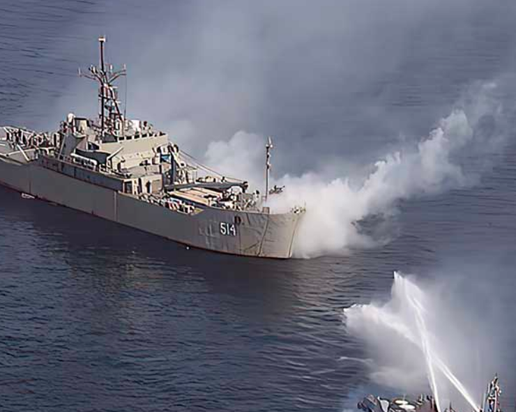 EEUU dice que destruyó 16 buques iranís en el estrecho de Ormuz