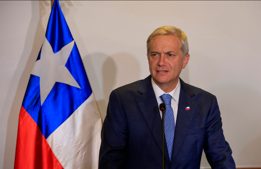 Kast asume presidencia de Chile y promete “mano firme”