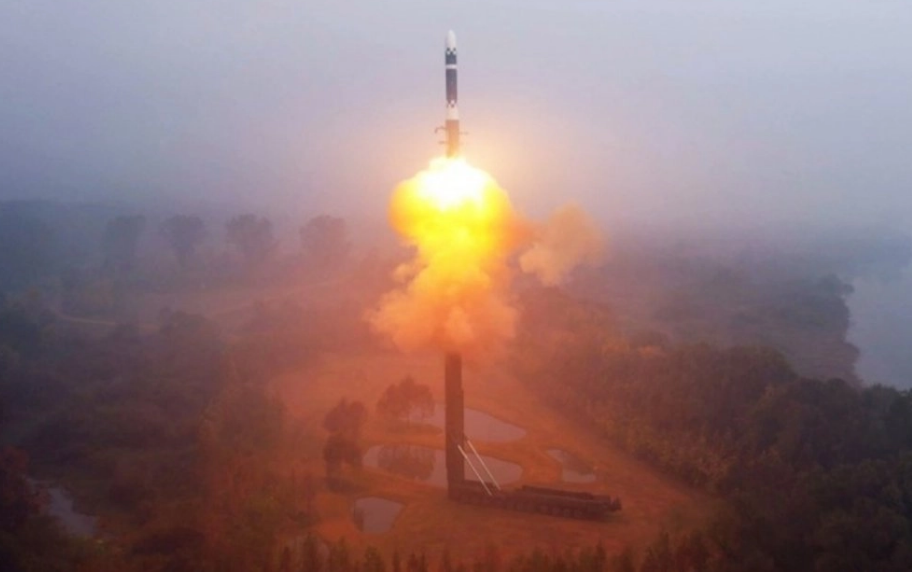 Corea del Norte lanza un misil con dirección a Japón (Otra Vez)