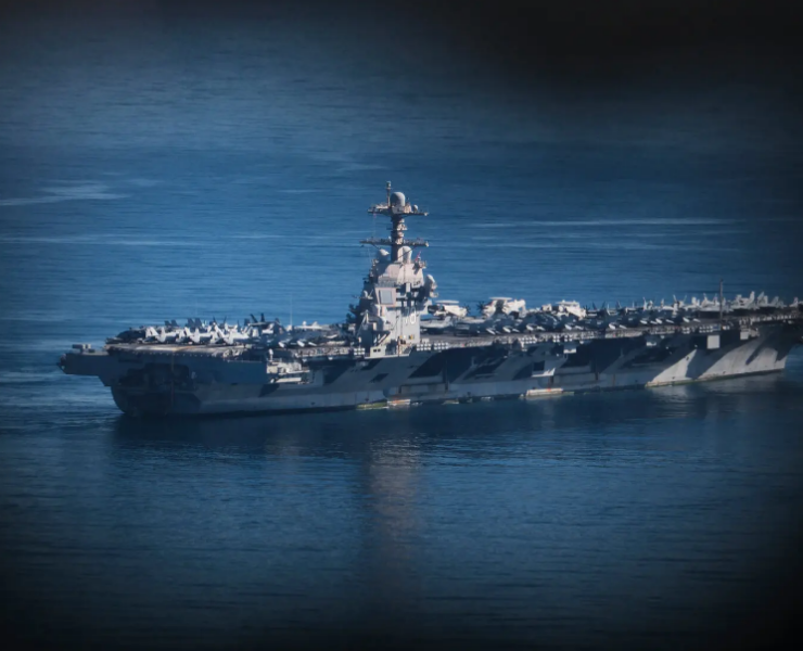 Marineros de EEUU reportan un incendio que duró horas en un portaaviones