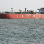 Irán dispuesto a que Japón pase por Ormuz en un giro inesperado