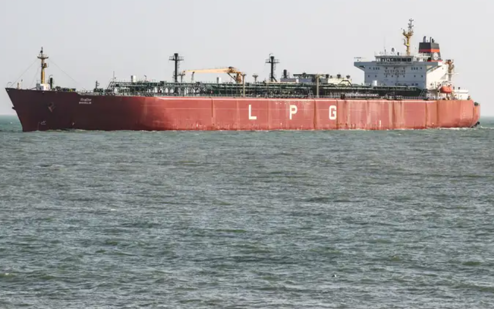 Irán dispuesto a que Japón pase por Ormuz en un giro inesperado