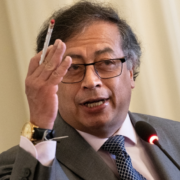 Petro rechaza presunta investigación en su contra