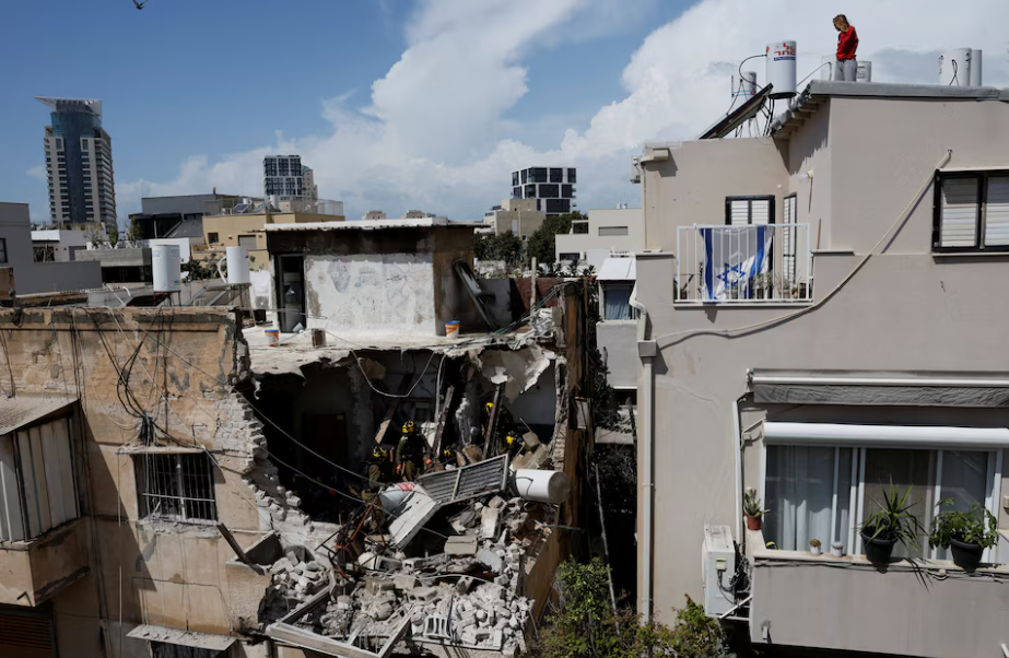 Impacto en Israel tras ofensiva iraní