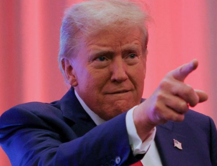 Trump reitera haber "borrado" a Irán del mapa gracias a las recientes ofensivas