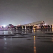 Suspenden vuelos en aeropuerto de Nueva York por una "emergencia"