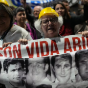 Argentina sale a marchar a 50 años del comienzo de la dictadura