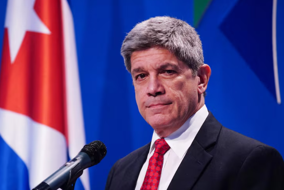 ¿Cuba puede resistir asalto de EEUU? El mundo observa distante