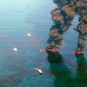 Ambientalistas identifican posible origen de fuga impactante