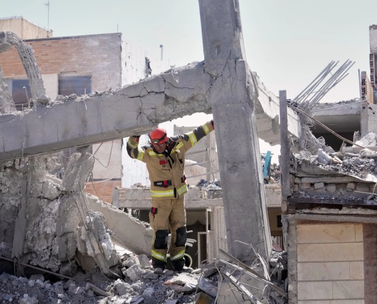 Israel bombardea instalaciones nucleares de Irán una vez más