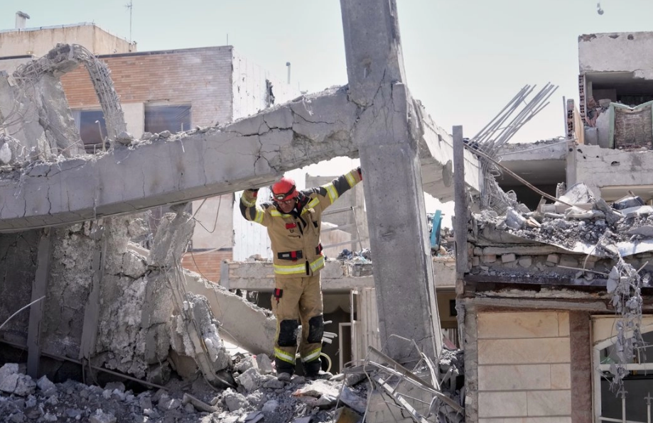 Israel bombardea instalaciones nucleares de Irán una vez más