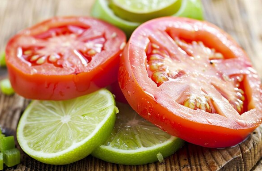 Precios del tomate y limón se disparan drásticamente