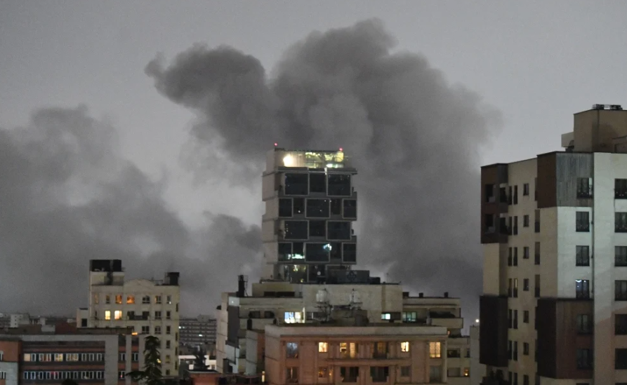 La guerra en Irán cumple un mes y Trump parece no ser capaz de detenerla