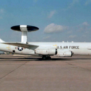 Irán afirma haber destruido un avión de 300 millones de dólares