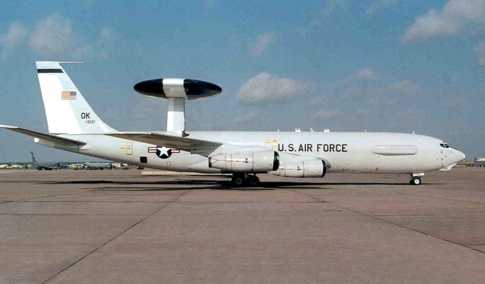 Irán afirma haber destruido un avión de 300 millones de dólares