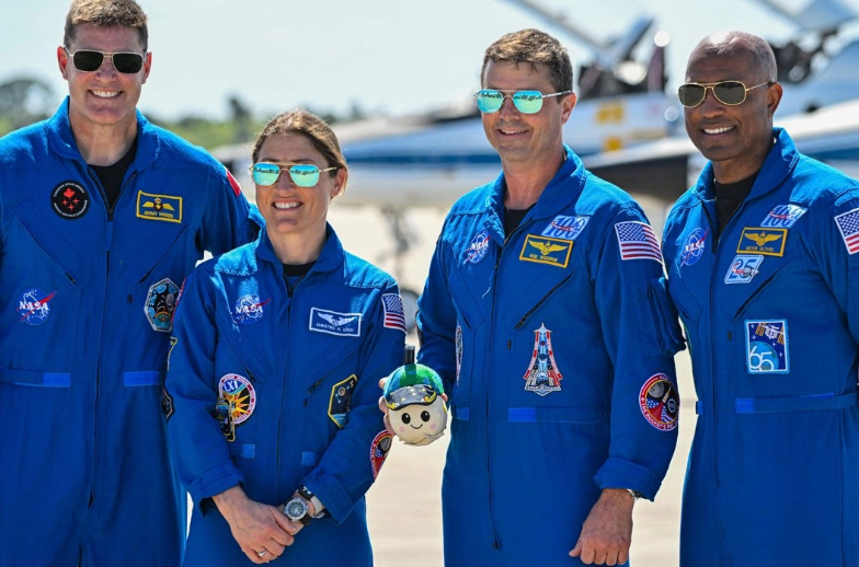 La tripulación de "Artemis II", primera misión lunar en 50 años