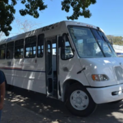 Transportistas se manifiestan en Palacio de Gobierno: Conflicto crece