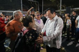 Vecinos Vergel III alzan la voz en Diálogos con el Pueblo