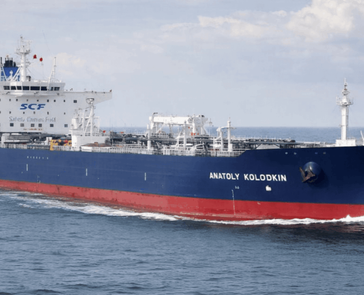 EEUU permite llegada de petróleo ruso a Cuba