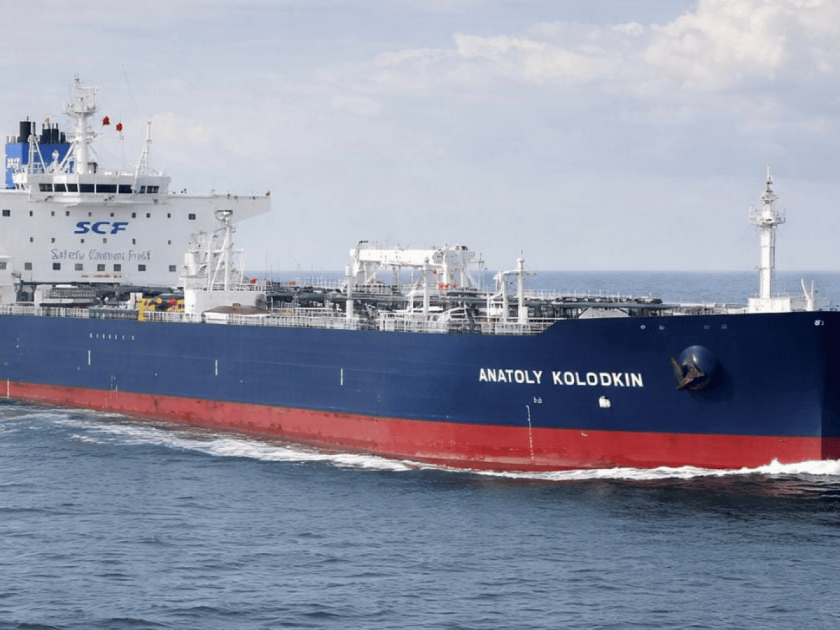 EEUU permite llegada de petróleo ruso a Cuba