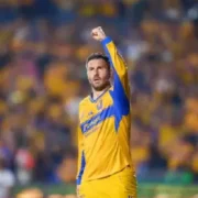 El clásico regio se vistió de amarillo y Tigres se lleva el orgullo del norte