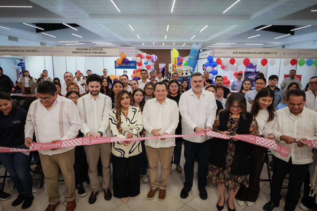 Feria del Empleo impulsa oportunidades laborales a más de 400 mujeres en Yucatán