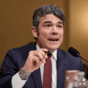 Jefe antiterrorismo de EEUU renuncia