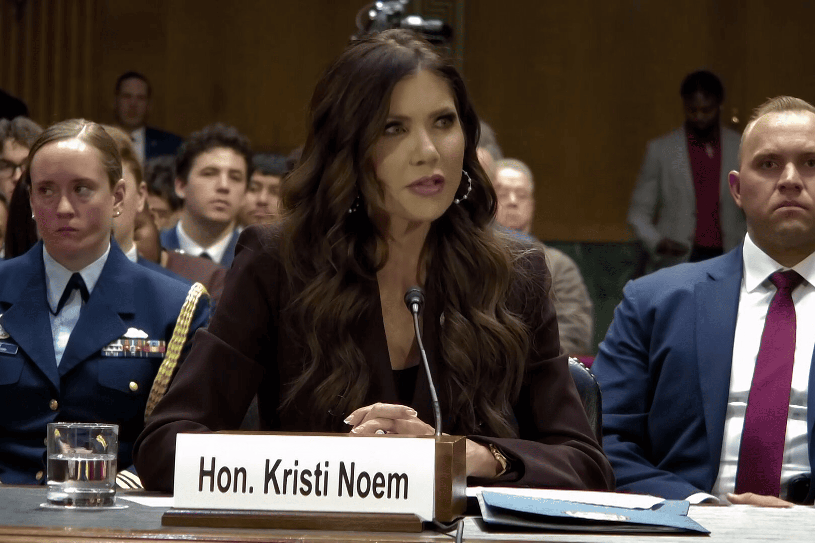 Kristi Noem encabezará el “Escudo de las Américas”