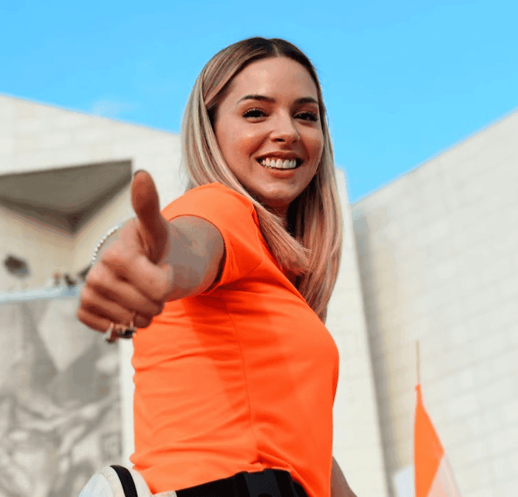 MC perfila a Mariana Rodríguez