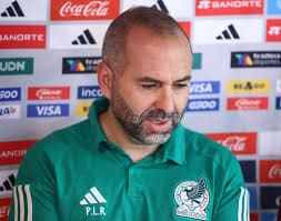 Pedro López buscará mejorar el desempeño del equipo femenil de México en el amistoso ante Brasil.