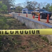 Riña entre estudiantes en un parque escala a ataque con arma blanca