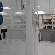 SAT retira permisos a 336 organizaciones