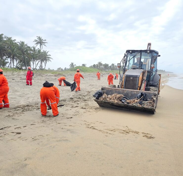SEMADES verifica avances en saneamiento de playas de Cárdenas
