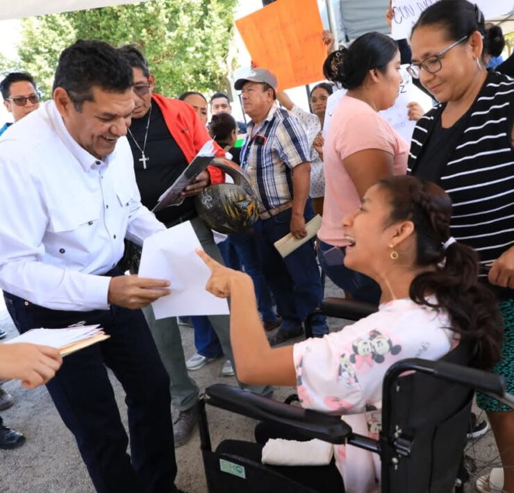 Se ubica el gobernador Javier May en el top 10 de gobiernos
