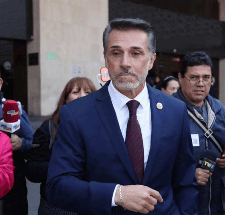 Sergio Mayer regresa a San Lázaro tras polémica por reality show