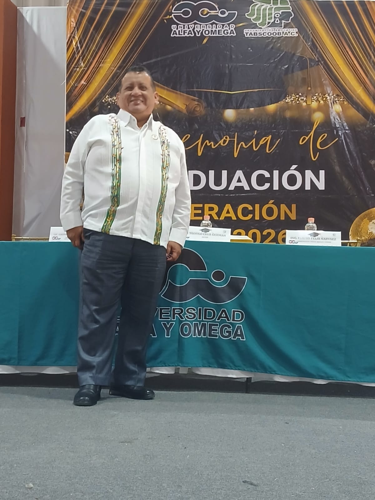 Reconocimiento a autoridades y aliados de la educación