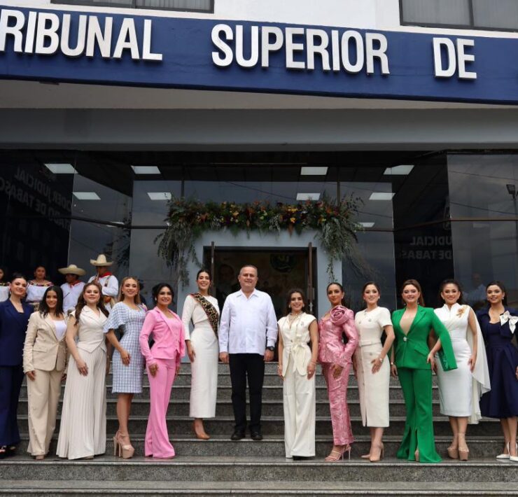 Visitan aspirantes a Flor Tabasco 2026 el Tribunal Superior de Justicia