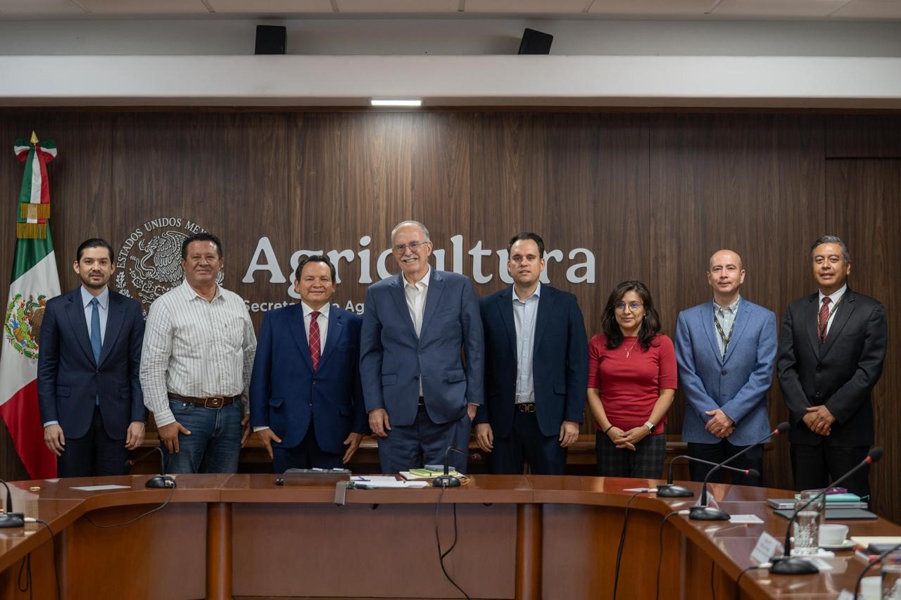 ¡Gran impulso al campo yucateco! Acuerdan Gobierno de Yucatán y Sader fortalecer acciones para el campo
