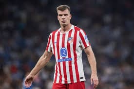 Alexander Sørloth aparece con contundencia para sellar el triunfo del Atlético de Madrid en una noche llena de intensidad en la Champions League.