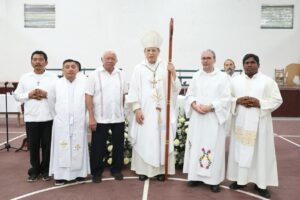 En un acto de fe y servicio, la ceremonia lleva un mensaje de humildad y esperanza a quienes permanecen en reclusión.