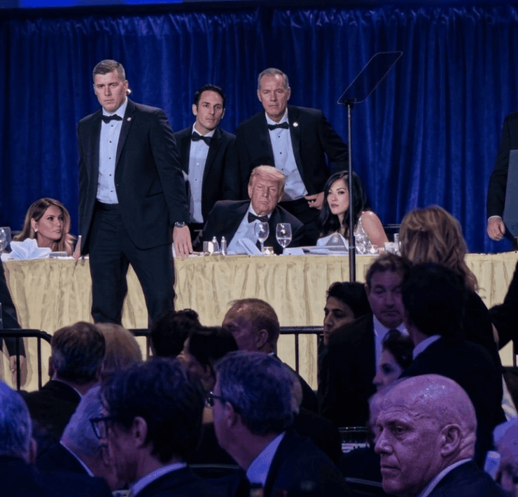 Ataque armado en cena de corresponsales en EEUU