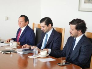 El Proyecto del Renacimiento Maya destaca el potencial de Yucatán como puente estratégico hacia el Caribe y Centroamérica, impulsando la cooperación internacional y el desarrollo regional.