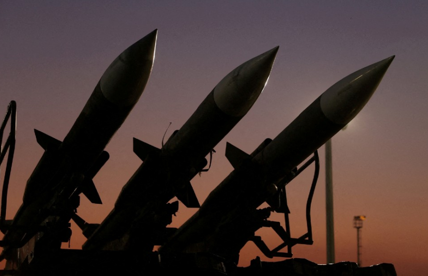 Irán amenaza a Google, Microsoft y Meta