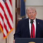 Trump proclama victoria pero Irán sigue atacado con fuerza