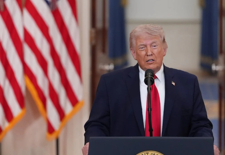 Trump proclama victoria pero Irán sigue atacado con fuerza