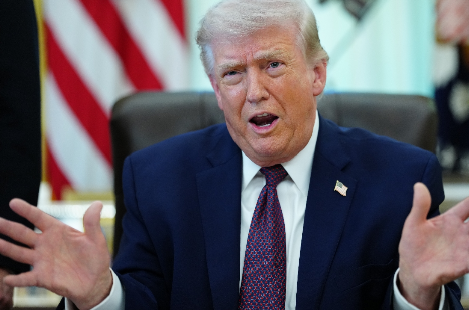 Consecuencias políticas y económicas