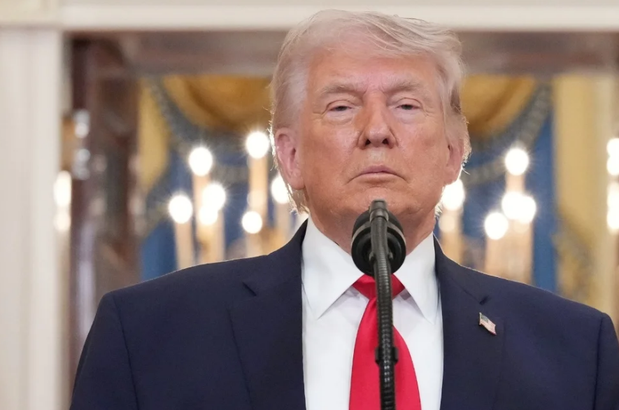 Congresistas instan a Trump que termine el bloqueo a Cuba